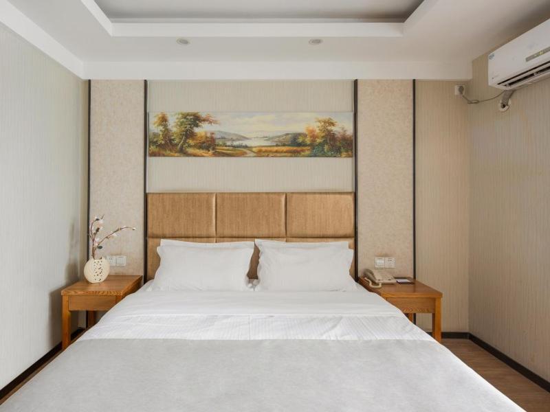 Greentree Inn Jiangsu Yancheng Yandu Bus Station Middle Daqing Road Express Hotel Bagian luar foto