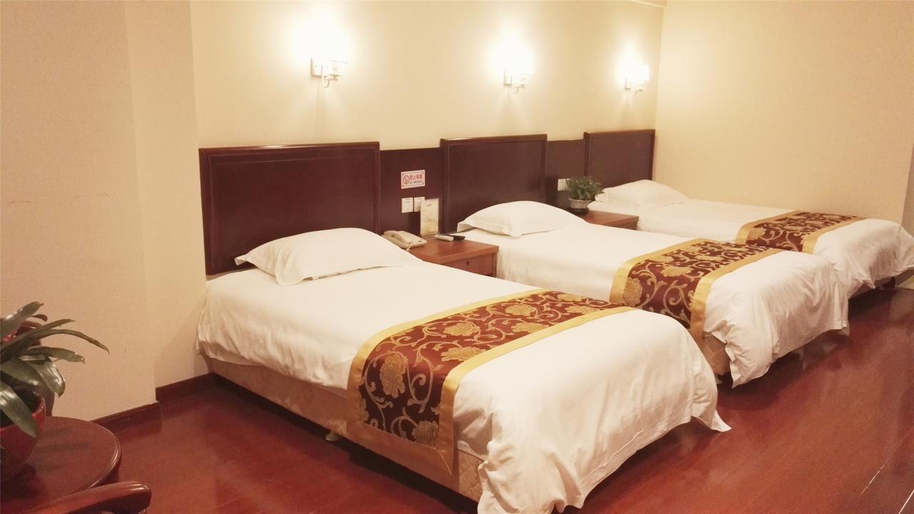 Greentree Inn Jiangsu Yancheng Yandu Bus Station Middle Daqing Road Express Hotel Bagian luar foto